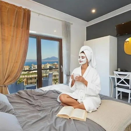 Luxe Sur Bed and breakfast
