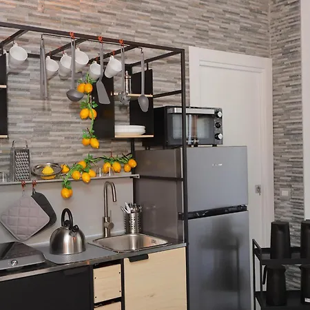 לינה וארוחת בוקר Luxe Sur סורנטו