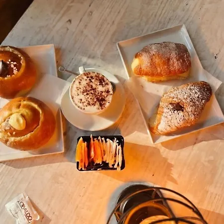 Luxe Sur Nocleg ze śniadaniem